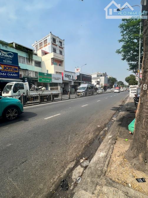 BÁN NHANH NHÀ MẶT TIỀN 4x28 TRỆT LẦU. GIÁ 12,9 TỶ TL - 3