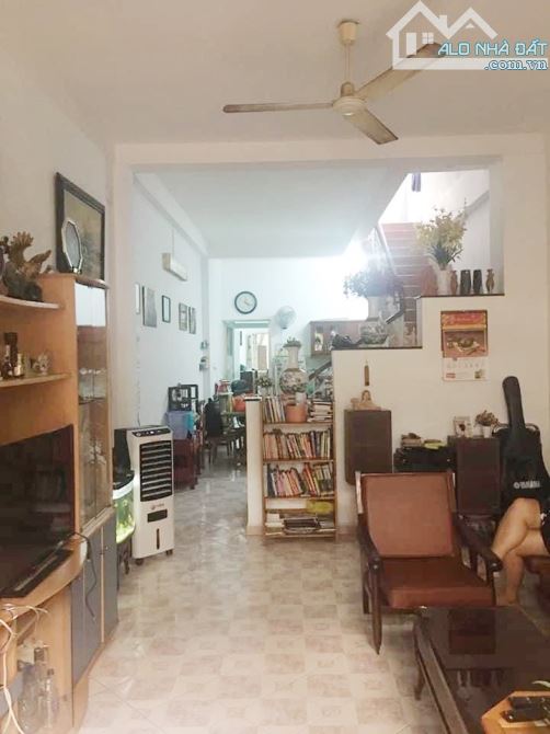 BÙI THỊ XUÂN P1 TÂN BÌNH Ô TÔ NGỦ TRONG NHÀ 108m2 (4*27) 3Pn gần Trường Sa ,chỉ 11 Tỷ Xx - 3