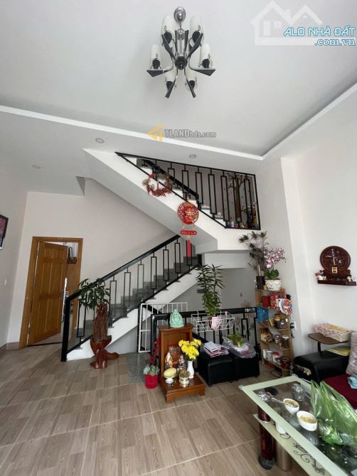 CẦN BÁN GẤP KHÁCH SẠN 10P ĐƯỜNG TRẦN PHÚ, P3, ĐÀ LẠT - 3