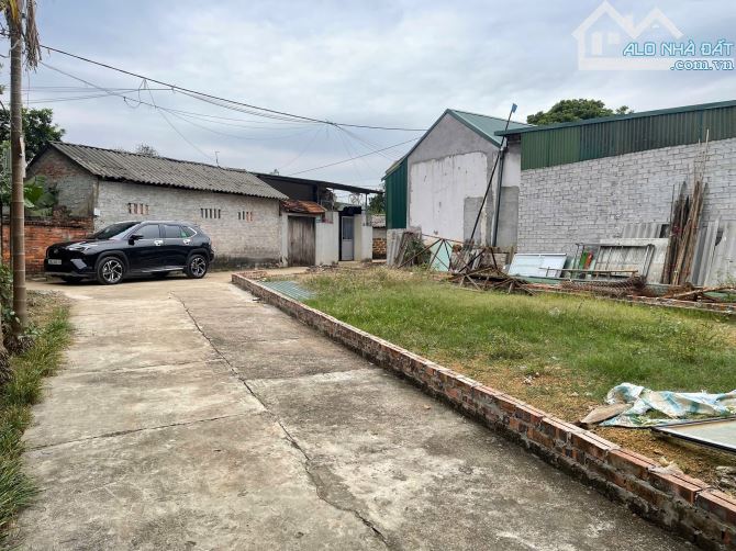 Lô Góc 76m Sen Trì Bình Yên giá đang rẻ hơn thị trường 3 giá cách khu CNC Hoà Lạc chỉ 800m - 3
