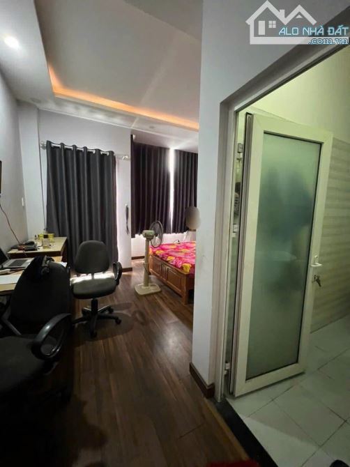 BÁN GẤP NHÀ PHƯỜNG 5, Q.3 (GIÁ 3tỷ3/55m2) - 4