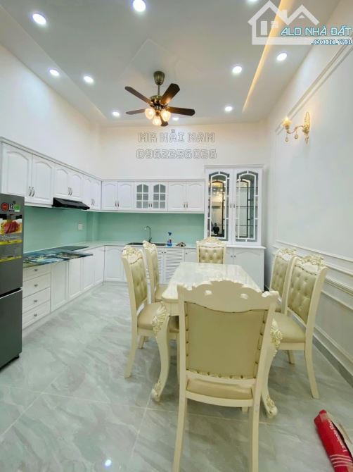 Đẹp nhất quận Hai Bà - Phố  Kim Ngưu DT 52m2 xây 5 Tầng 6 phòng G i á 8 tỷ - 4