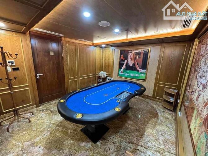 BÁN NHÀ MẶT PHỐ NHẬT CHIÊU VỊ TRÍ CỰC HIẾM-  110M2 - 5 TẦNG THANG MÁY MẶT TIỀN KHỦNG 6.8m - 4