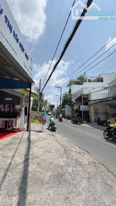 Bán Biệt Thự Phú Thọ Hoà, 500m2, 4 tầng, 14x36m, đường ô tô 8m, giá thương lượng, gần MT - 4