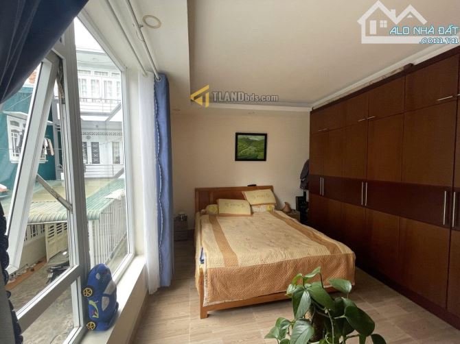 CẦN BÁN GẤP KHÁCH SẠN 10P ĐƯỜNG TRẦN PHÚ, P3, ĐÀ LẠT - 4