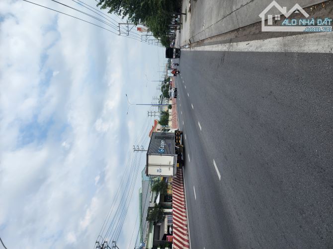 Bán nhà, MT kinh doanh DT743b, 250m2 C4 +12 phòng trọ, Thuận An nhỉnh 7 tỷ TL chủ - 4