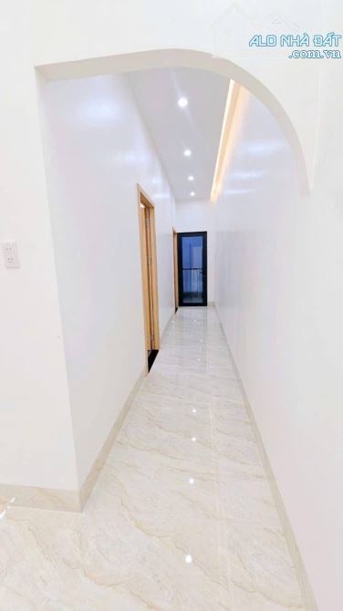 NHÀ TRỆT LỮNG MÂM ĐÚC - ĐƯỜNG D33 KDC HỒNG LOAN - HƯNG THẠNH - CÁI RĂNG - CẦN THƠ - 4