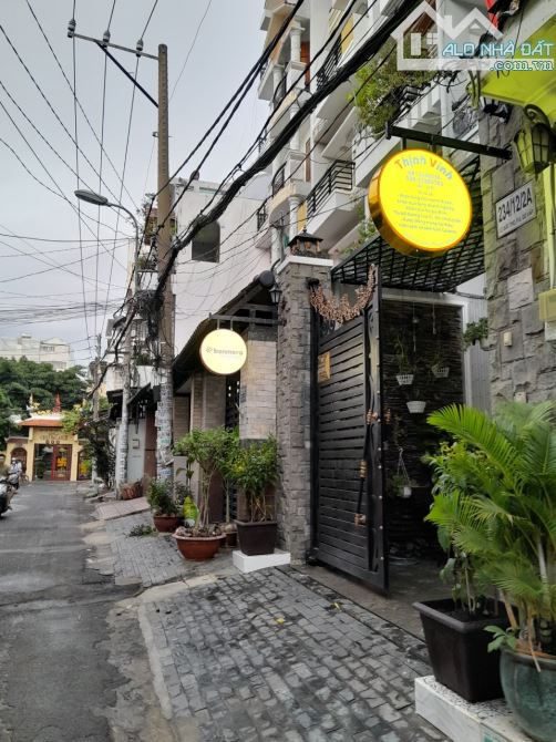 Mặt bằng cho thuê hẻm xe hơi. GIÁ CHỈ 10 TRIỆU Ngang 5m dài 20m. 1 tầng hầm để được 2 chiế - 6
