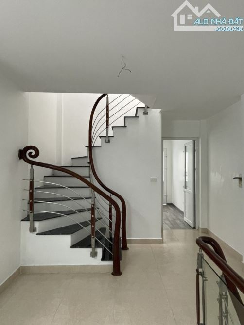 BÁN NHÀ ĐẸP NHẤT MỸ ĐÌNH, NAM TỪ LIÊM 40M, 4T, MT 4M, TẶNG NỘI THẤT, NHỈNH 8 TỶ. - 6