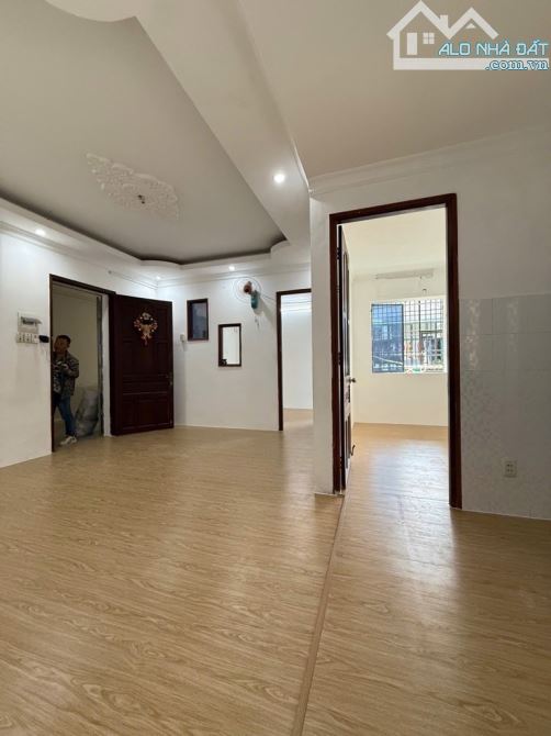 Bán gấp chung cư , Nhiêu Tứ Hoa sứ Trung Tâm Phú Nhuận ,  52m2, 2 PN, Giá 3,1 Tỷ - 7