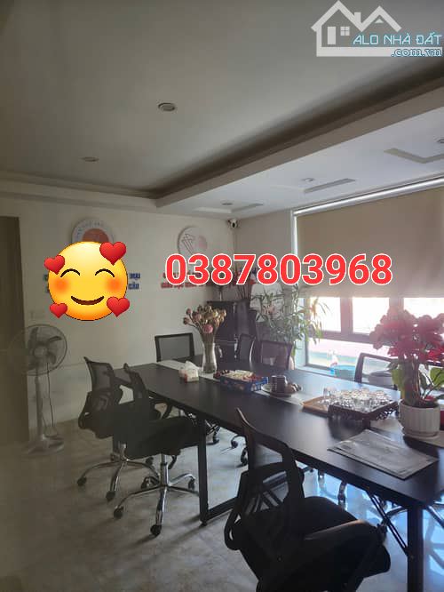 Phân lô Trần Vỹ - Lô góc DT 50/ 70 m2 x 7 tầng , mt 14.7 - Giá 23.8 tỷ - 7