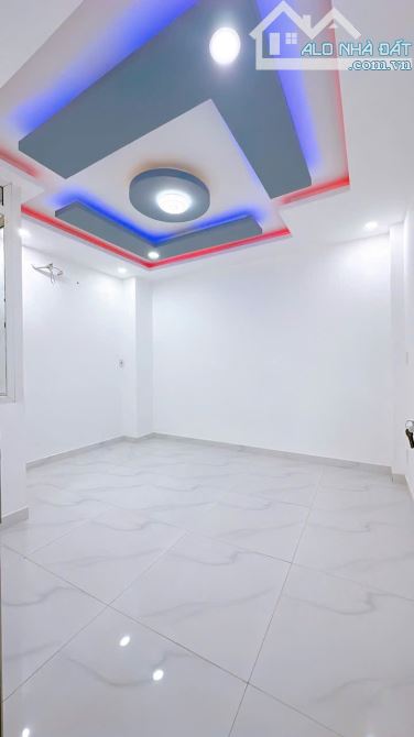 5T6 BÁN NHÀ Q4 KÈO THƠM KHU DÂN CƯ HIỆN HỮU KHÔNG LO GIẢI TOẢ HẺM ĐUỜNG SỐ Q4 - 8