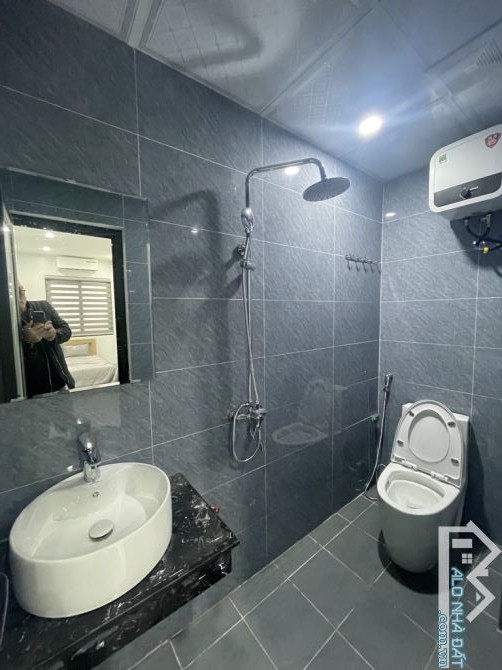 Bán nhà Minh Khai -Hai Bà Trưng - 90 m2 - 7 tầng - mt 6,5 - 19,8 tỷ - 20 p khép kín - 8