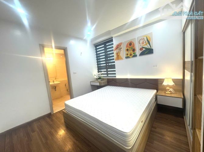 Cần bán nhanh căn hộ 2 ngủ Handi resco 31 Lê Văn Lương full đồ đẹp giá chỉ 6 tỷ