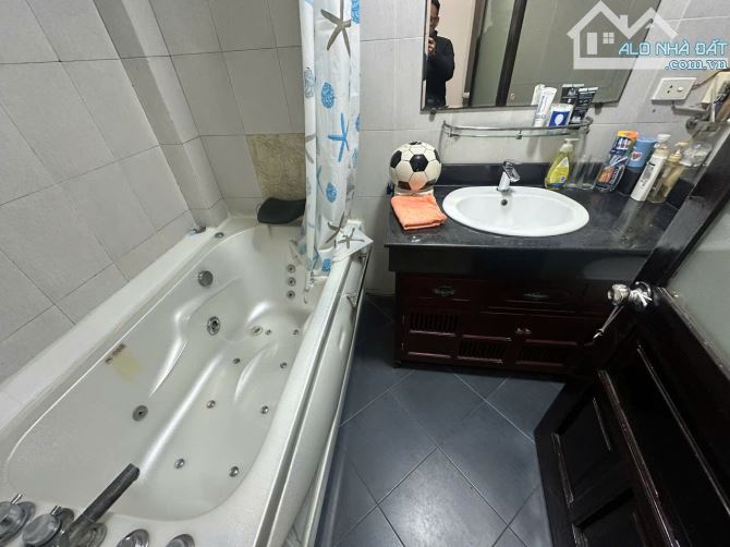 Cho thuê chung cư thang máy đủ tiện nghi phố Lê Thanh Nghị, Trần Đại Nghĩa - 9