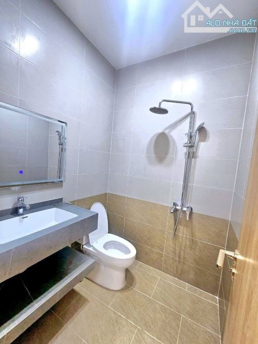 NHÀ TRỆT LỮNG MÂM ĐÚC - ĐƯỜNG D33 KDC HỒNG LOAN - HƯNG THẠNH - CÁI RĂNG - CẦN THƠ - 9