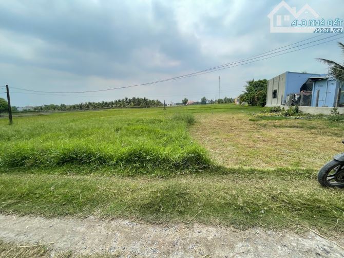 Chỉ 1,6 tỷ gần 400m2, 1 sec TL9,  mặt tiền 8m,  Rộng rãi thích hợp làm nhà vườn, kho nhỏ - 2