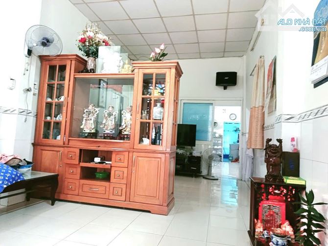 Bán Nhà Hẻm Xe Hơi, Quận 3, 80m2, 2 Tầng, Chỉ 13 Tỷ, Đường Hoàng Sa, Phường 11