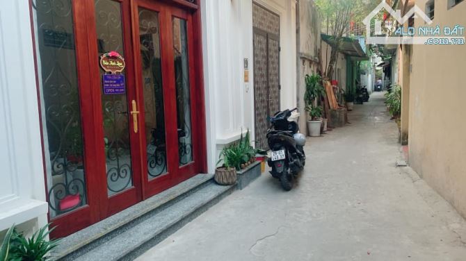 Bán nhà ngõ 350 Kim Giang, sát KĐT Đại Kim, ô tô đỗ cửa, 6.5 tỷ