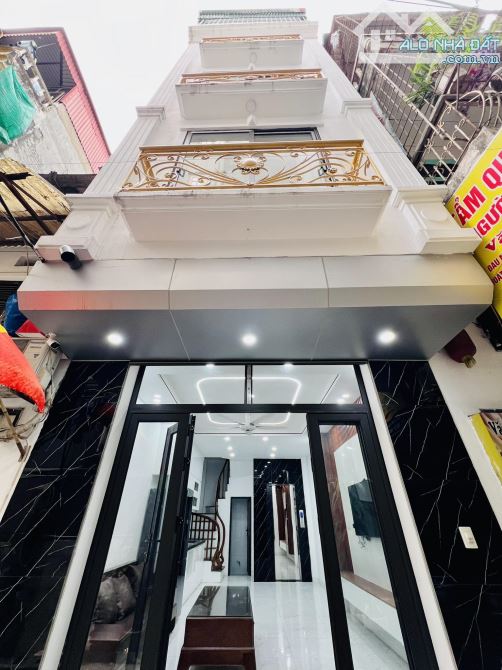 SIÊU PHẨM LÊ LỢI, HÀ ĐÔNG 5 TẦNG THANG MÁY, NGÕ THÔNG, PHÂN LÔ Ô TÔ, DT 35M2 CHỈ HƠN 8 TỶ