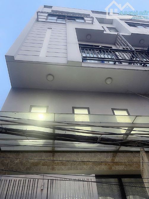 Q7 CÁCH MẶT TIỀN NGUYỄN THỊ THẬP 20M THẲNG 1 TRỤC HẺM 4M 4.1x12.5M 4 TẦNG 5PN - 8.xT
