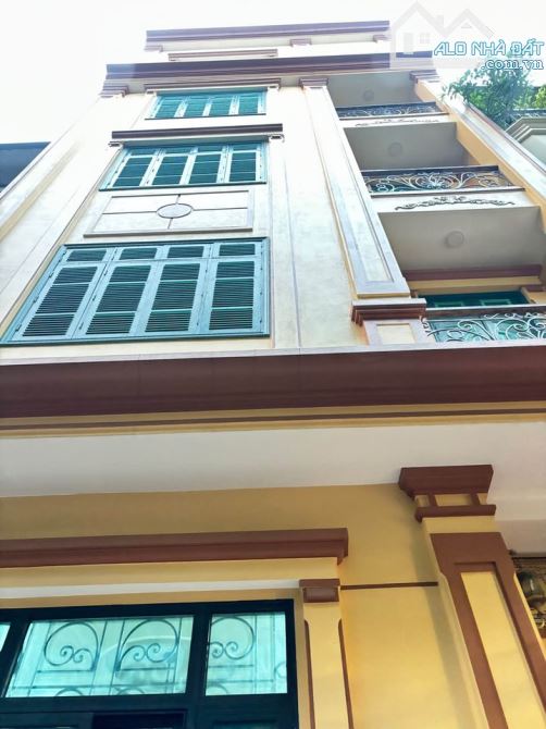 Siêu hiếm 1.0.2 Bán nhanh Phân lô 2 Mặt Ôtô tránh Linh Lang-45M2-5Tầng-5M mặt tiền-16.5Tỷ