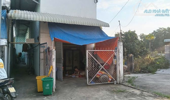 BÁN NHÀ TRỌ, 1KIỐT+4P.TRỌ, MT DX94, P.HIỆP AN, TP.TDM, DT:5x21, TC60M2, SHR, GIÁ 1,9 TỶ