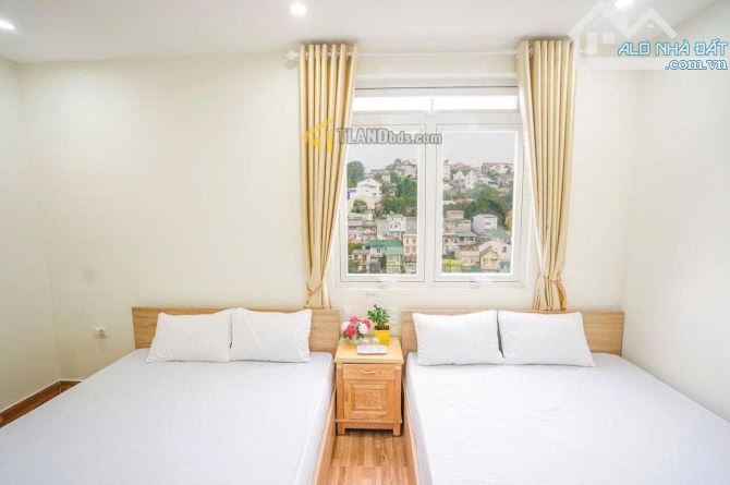 KHÁCH SẠN 5 TẦNG 18PKD CÓ THANG MÁY 134M2 NGANG 5M, CÁCH CHỢ ĐÀ LẠT 1KM GIÁ 14,5 TỶ TL
