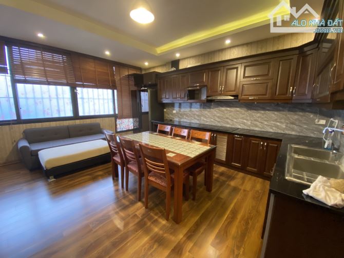 Nguyên căn Đội Cấn 80m2x5T MT6m ngõ rộng, oto vào tận nhà, đỗ cửa, full ĐH các phòng 25tr