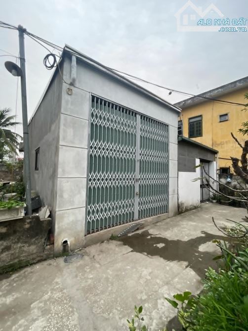 Thôn 3 Van Phúc - Thanh Trì, nhà cấp 4, DT: 44m, MT: 4m, gần trường Mầm non và chợ