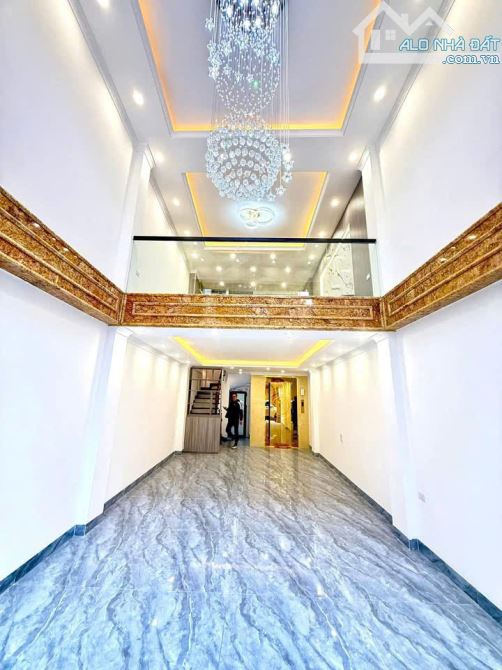 MẶT PHỐ CHÙA QUỲNH, HAI BÀ TRƯNG, 2 MẶT TIỀN, ÔTÔ DỪNG ĐỖ, GPXD 8T, 110M2 - MT GẦN 7M.