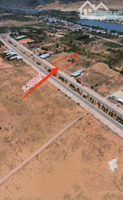 Bán lô đất giá giảm nửa so với thị trường - ngay ngã ba 716 Hoà Thắng - 2,7 triệu/m2