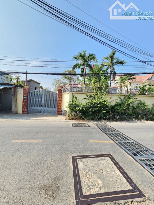đất 103m2 4Tỷ TL ngay làng Đại Học Thủ Đức 500m, MT đường kinh doanh, p.Bình An