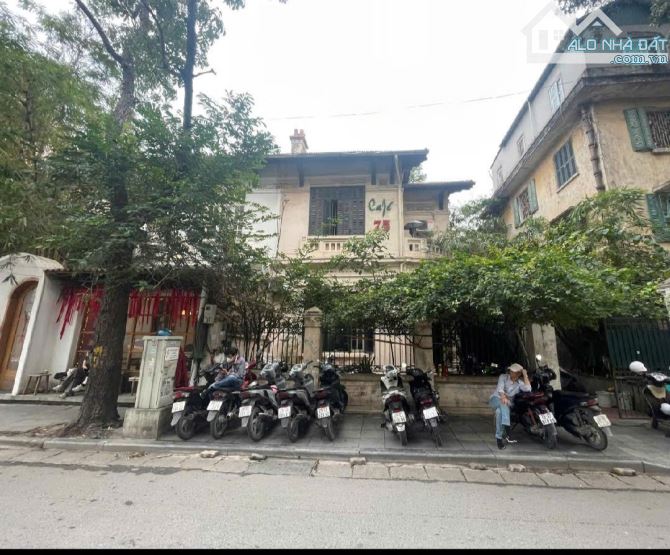 225 Tỷ/ 311 M2/ 11.2 Mt  Mặt phố Trần Quốc Toản/Hoàn Kiếm