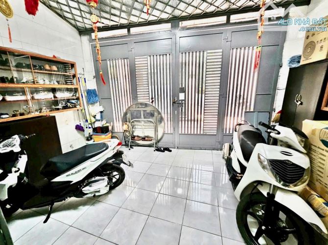 Bán Nhà 5 Tầng 80m2 ngang 5m, hxh gần mặt tiền Nơ Trang Long Bình Thạnh