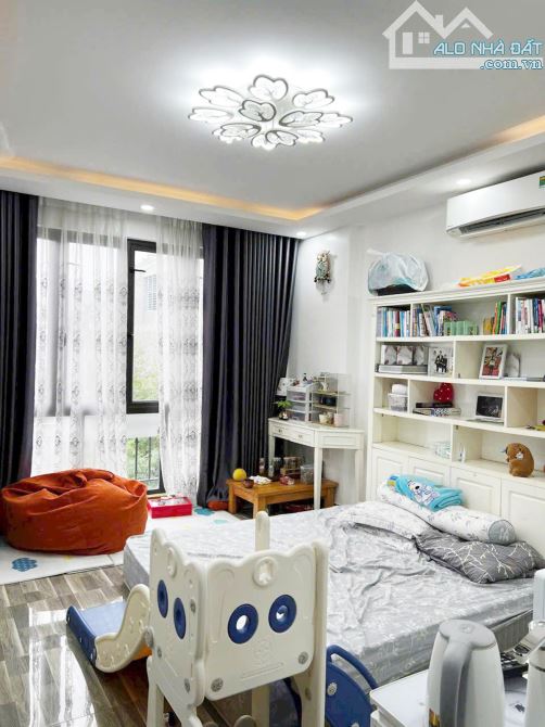 Nhà đẹp gốc dân khu phân lô TĐC cao cấp Đằng Lâm - Ngô Gia Tự. DT 100m2 x4T - 10