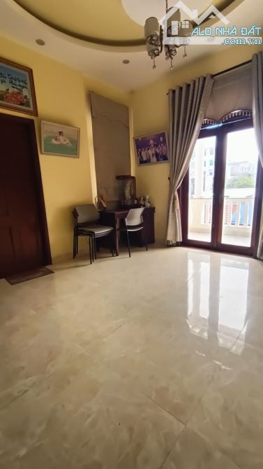 🔥 SIÊU PHẨM BIỆT THỰ ĐẲNG CẤP – THIẾT KẾ CỔ ĐIỂN & HIỆN ĐẠI – SÂN VƯỜN RỘNG – 200M² - 1