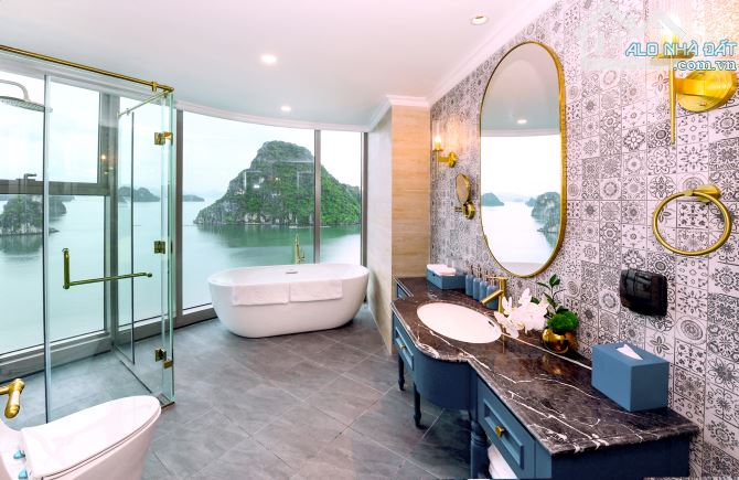 Căn Hộ Nghỉ Dưỡng 5 Sao view vịnh Bái Tử Long. Chỉ từ 500 triệu sở hữu, HTLS 24TH - 1