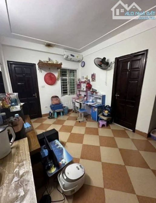 Bán căn hộ Tầng 3 CCMN Hồ Tùng Mậu, 35m2, 1 ngủ, 1.4 Tỷ - 1
