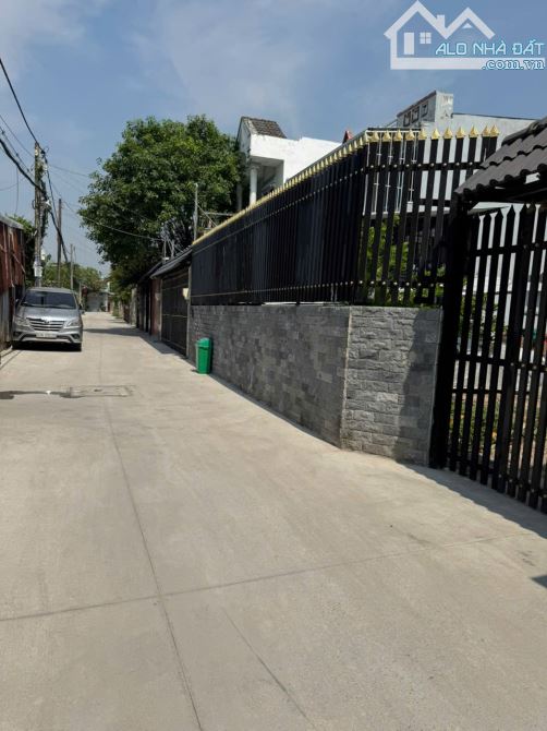 CHỦ GẤP BÁN DT KHỦNG 8X22M HẺM 6M THỚI TAM THÔN HÓC MÔN GẦN QUẬN 12 - 1