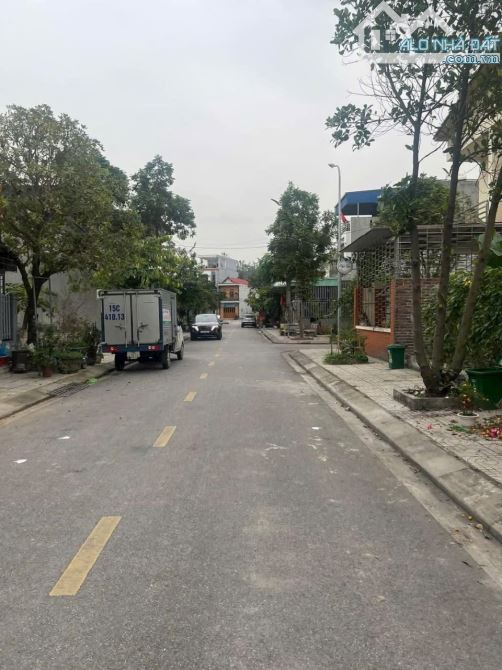 Bán khu phân lô Núi 2 Thủy Đường sau dự án Vlasta Văn Phú 100m2 ngang 5m giá chỉ 3,x tỷ