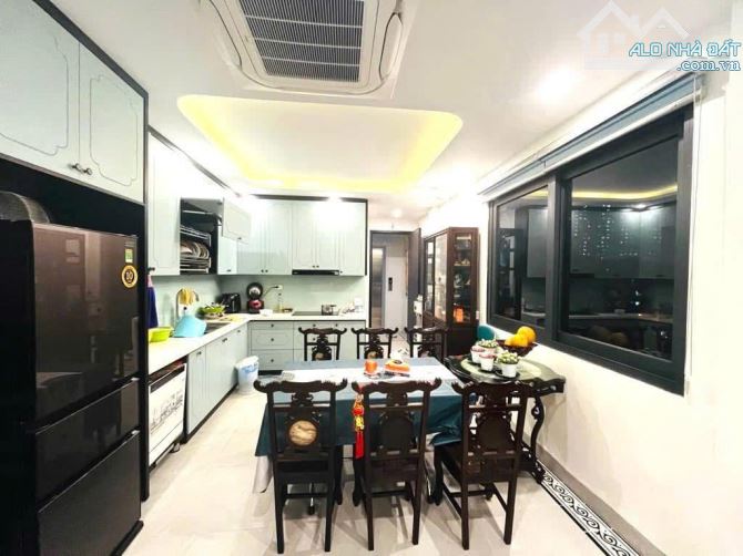Lô góc, ô tô tránh La Thành, KD tốt, 6T thang máy, 15m ra phố, DT 42m2 mt 5.4m, giá 15 tỷ - 1