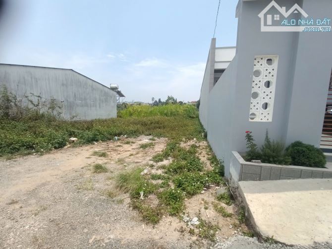 Bán đất gần trường nghĩa hiệp Đức trọng dt 5x39m tc100m2 giá 1,5ty - 1
