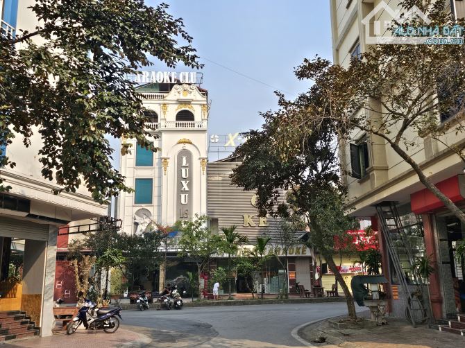 Bán lô đất Áp Góc 2 Khe Thoá lãm làng cạnh vườn hoa DT 72m, MT 4,5m, Hướng ĐB, Giá 5 tỷ - 2