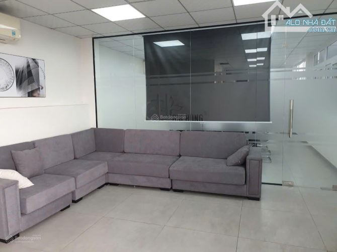 Cho thuê toà nhà 6x18m 6 lầu Bạch Đằng Phường 2 Q.Tân Bình - 2