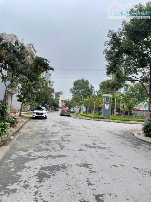Lô đất Kđt Mới Sở Dầu Quận ủy Hồng Bàng chỉ 5,1xx tỷ - 2