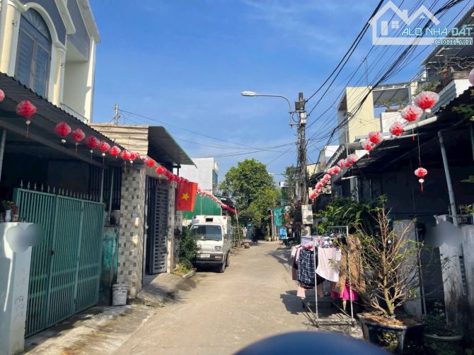 HẺM HOÀNG HOA THÁM SÂN BAY QUẢNG PHÚ - 2