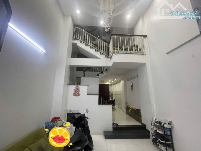 Q7 CÁCH MẶT TIỀN NGUYỄN THỊ THẬP 20M THẲNG 1 TRỤC HẺM 4M 4.1x12.5M 4 TẦNG 5PN - 8.xT - 2