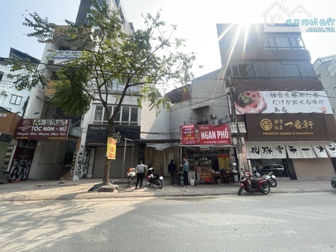 Bán lô đất vàng trung tâm Ba Đình,99m MT 8,6m, vỉa hè ,Giá 45 Tỷ - 2