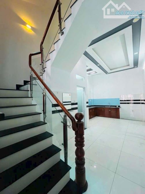 Nhỉnh 5 tỷ - nhà mới 4 tầng - 60m2 - 4x15 - Hẻm xe tải tránh - KDC Nam Long - An Lạc - BT - 2